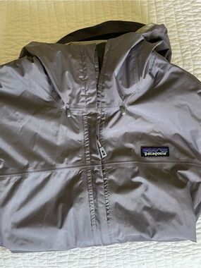 Patagonia Women's Torrentshell Rain Jacket